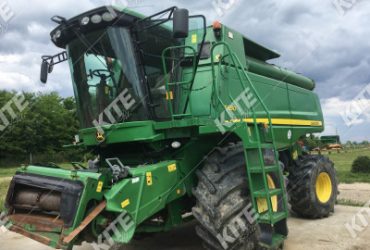 John Deere S690