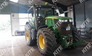 John Deere 7230R