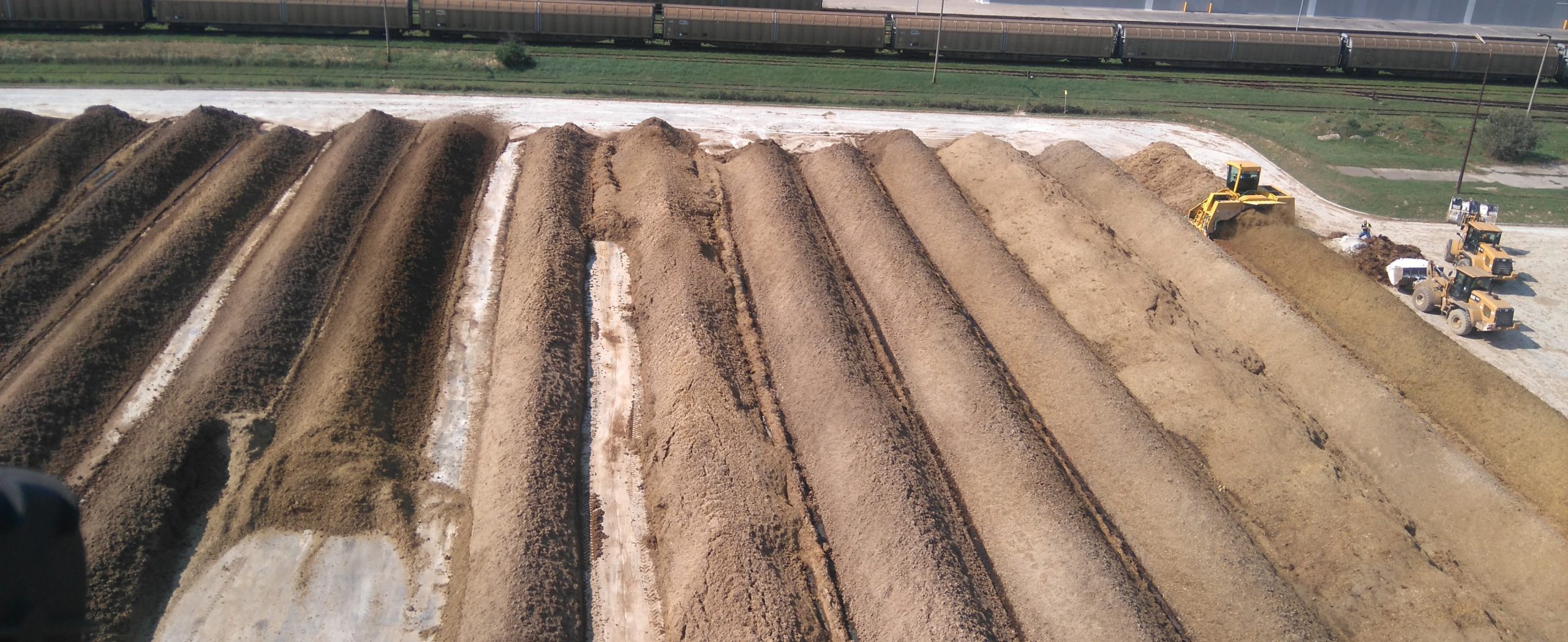 Komposzt és cellulózgyári mésziszap talajjavításhoz