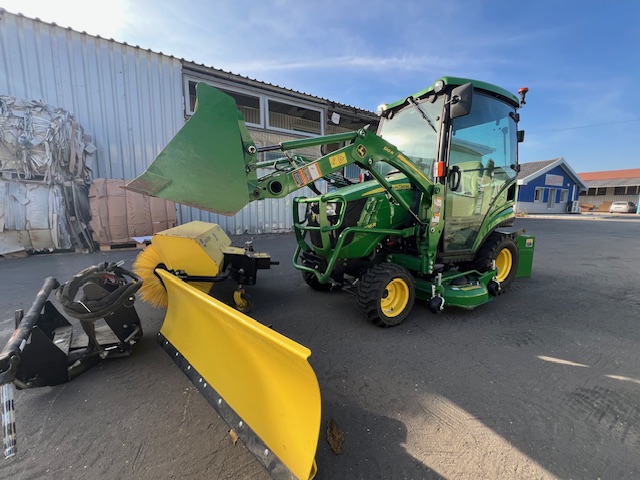 John Deere 1026R Kompakt Traktor